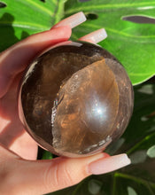 Load image into Gallery viewer, RARE Star Black Rose Quartz Sphere