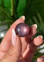 画像をギャラリービューアに読み込む, Mini Gem Lepidolite Sphere
