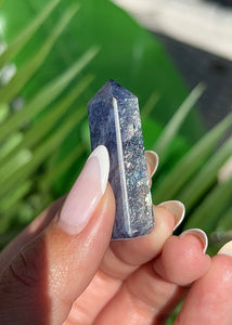 Bloodshot Iolite Point