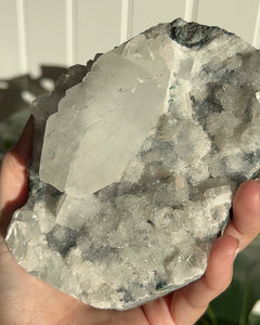 Apophyllite w Quartz