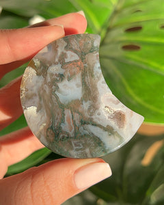 Druzy Moss Agate Moon Dish